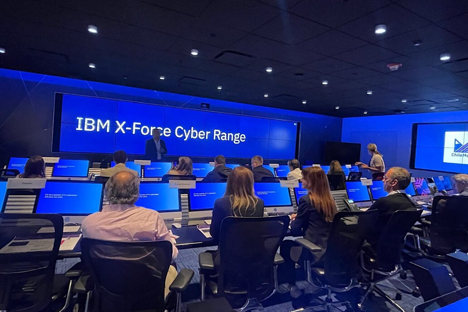 R2D-MISION.BOSTON-IBM.XFORCE.CYBER.RANGE-2025