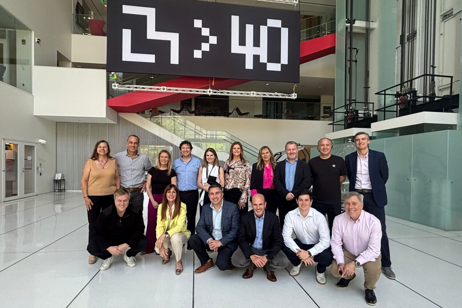 R2D-MISION.BOSTON-MIT.MEDIA.LAB.1.2025