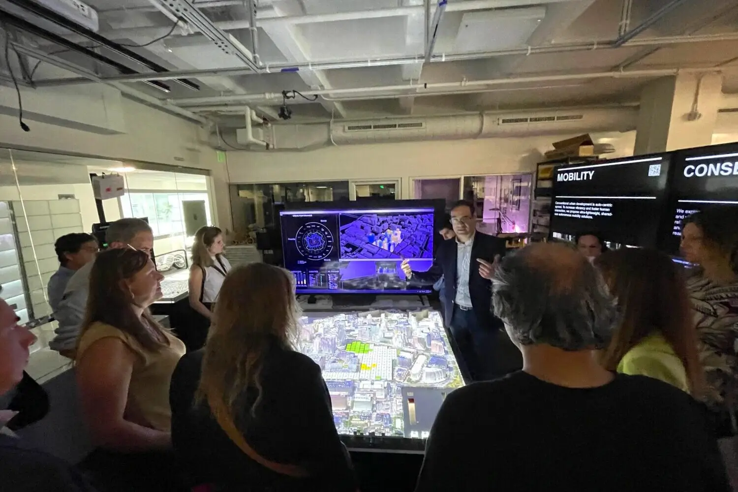 R2D-MISION.BOSTON-MIT.MEDIA.LAB.4.2025