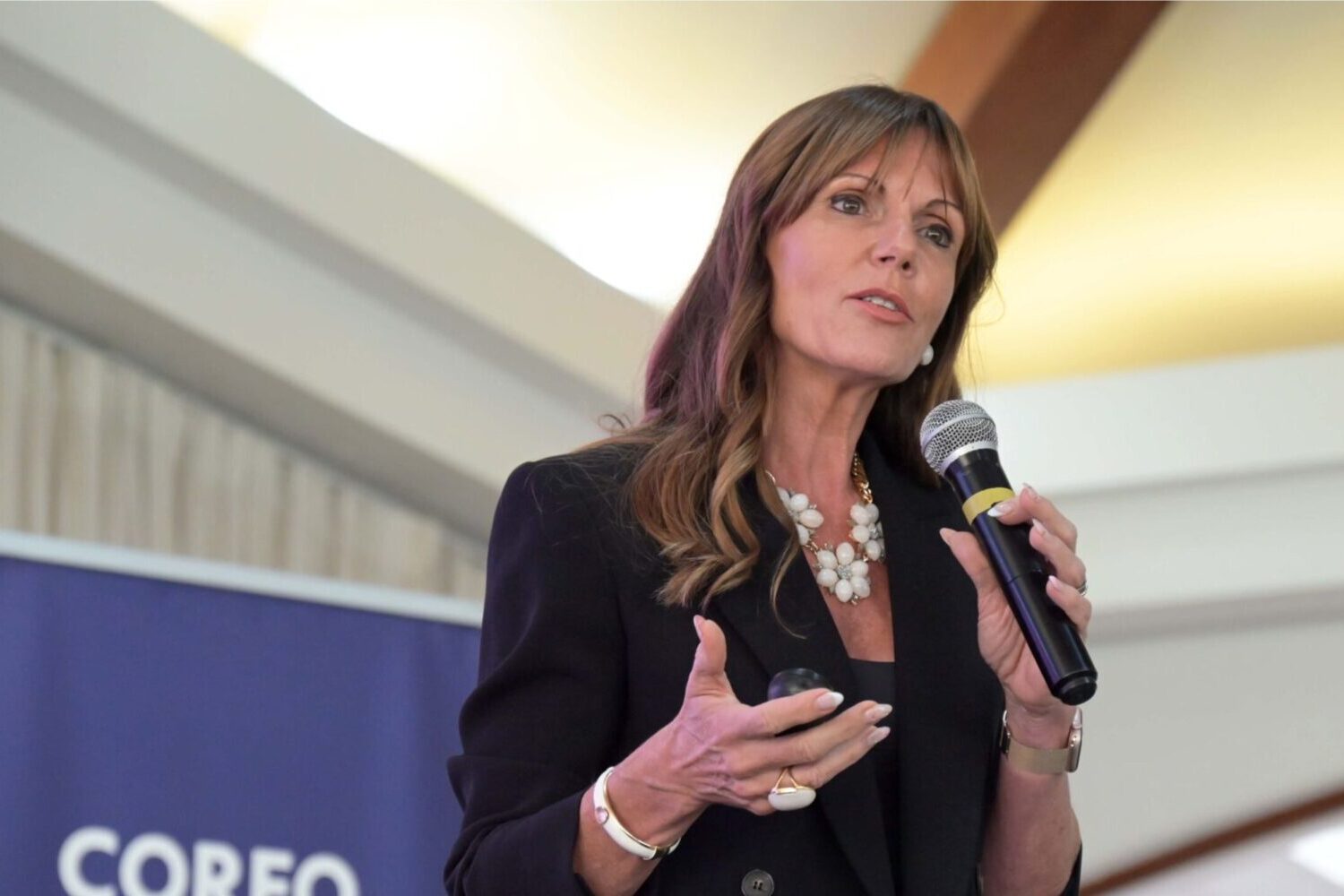 Ready-2-Digital-Sandra-Guazzotti-Speaker-Academy