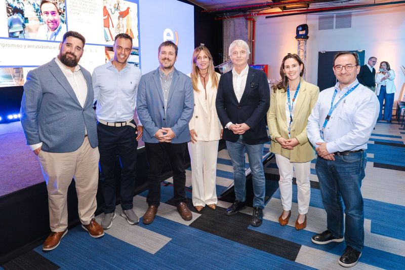 Ready-2-Digital.Entel.Liderazgo-generativo-1